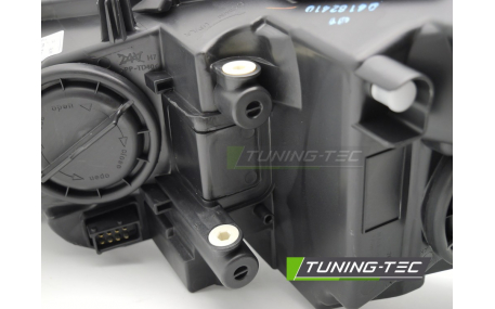 Фара передняя Opel Astra J 2009-2015