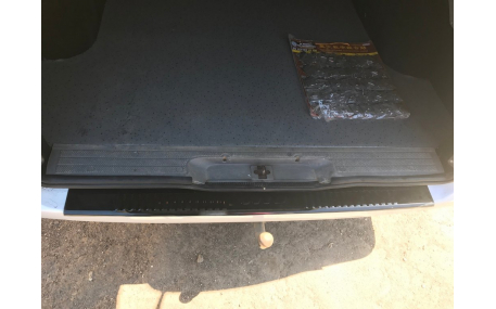 Накладка на задний бампер Mercedes Vito W639