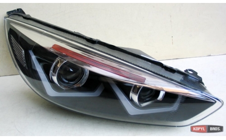 Фары передние Ford Focus MK3 2015-2018