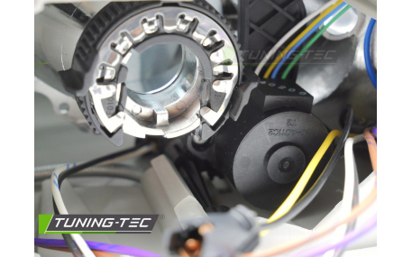 Фара передняя Skoda Octavia A5 2004-2008