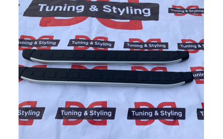 Подножки Toyota RAV4