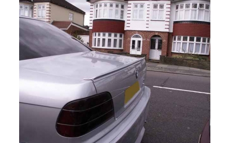 Спойлер BMW E38