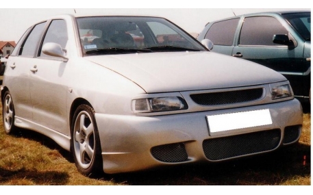 Ресницы Seat Ibiza