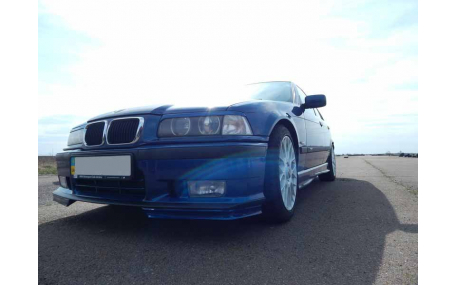 Накладка передняя BMW E36