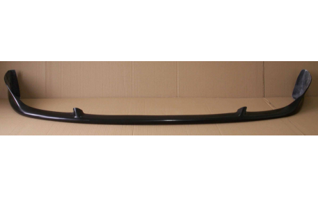 Накладка передняя Mitsubishi Carisma