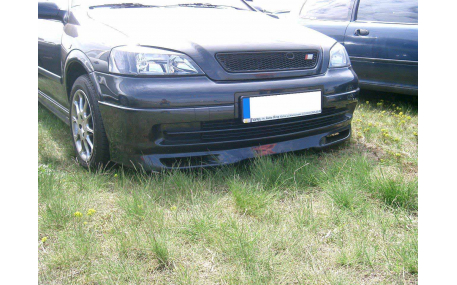 Накладка передняя Opel Astra G