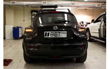 Фонари задние Nissan Juke