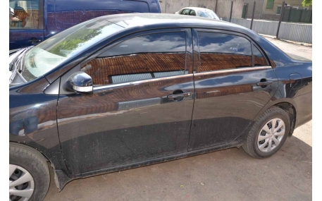 Хром накладки Toyota Corolla