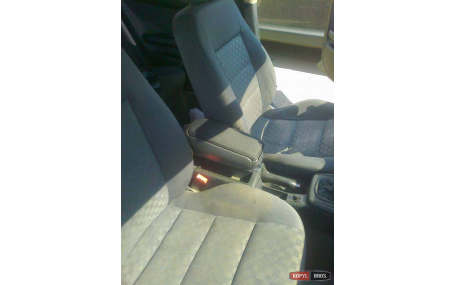 Подлокотник Audi A6 С5