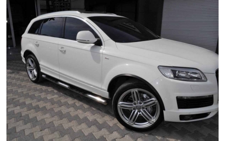 Подножки AUDI Q7