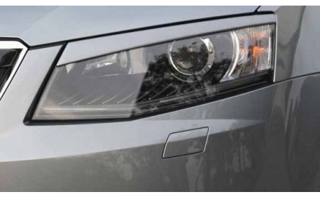 Ресницы Skoda Octavia A7