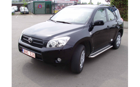 Подножки Toyota RAV4