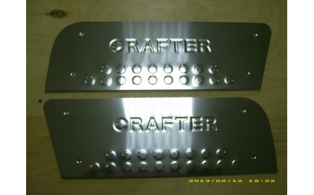 Накладки на пороги Volkswagen Crafter