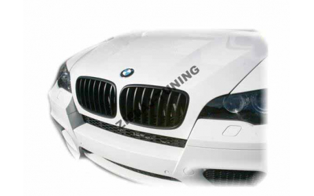 Решетка радиатора BMW X5 (E70)
