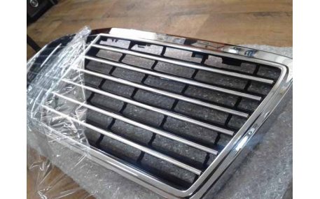 Решетка радиатора Mercedes S-class W140
