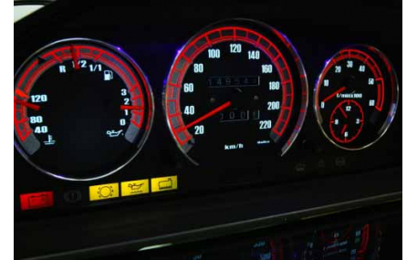 Шкалы приборов Mercedes E-class W124