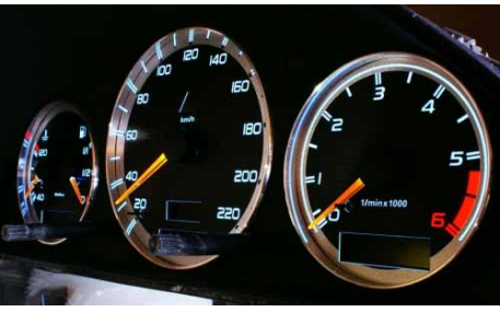 Шкалы приборов Mercedes