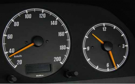 Шкалы приборов Mercedes