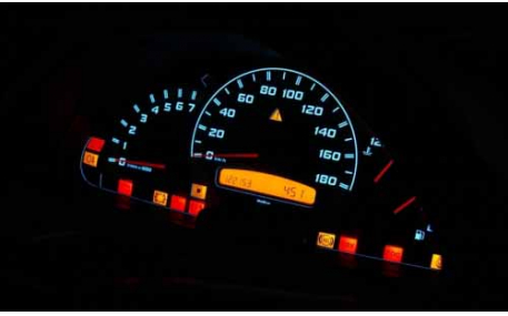 Шкалы приборов Mercedes