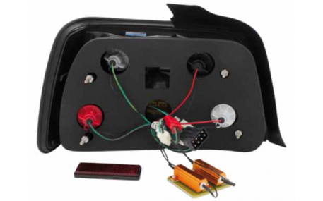 Фонари задние BMW E36 Sedan