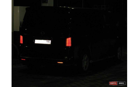 Фонари задние Volkswagen T5 (1 дв)