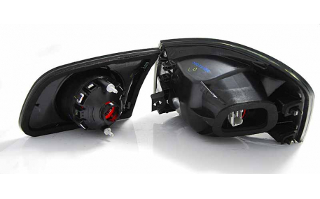 Фонари задние Volkswagen Passat B6 Variant