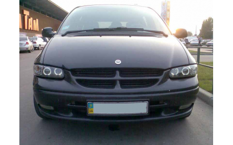 Фары передние Chrysler Voyager