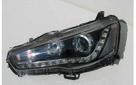 Фары передние Mitsubishi Lancer X