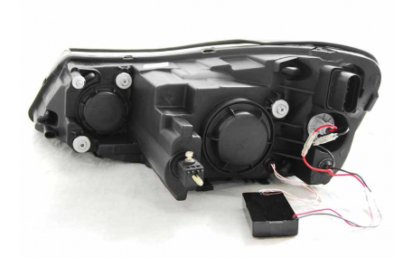 Фары передние Skoda Octavia A5 2009-2012