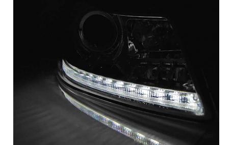 Фары передние Skoda Octavia A5 2009-2012