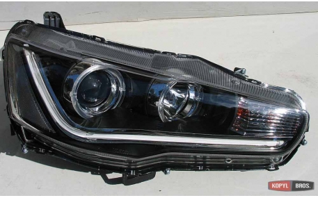 Фары передние Mitsubishi Lancer X