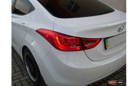 Фонари задние HYUNDAI Elantra MD