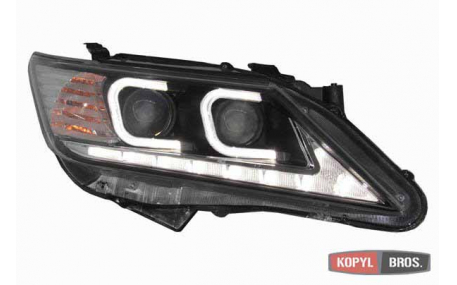 Фары передние Toyota Camry V50