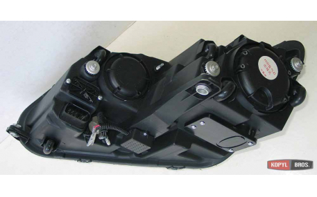 Фары передние Volkswagen Tiguan 2011-2016