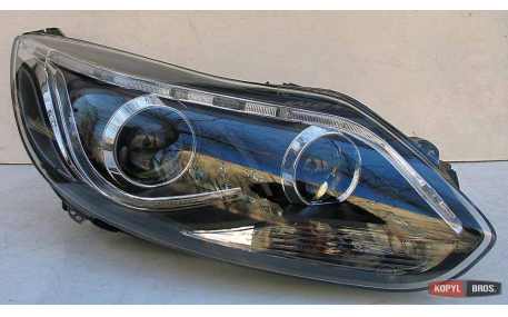 Фары передние Ford Focus MK3 2011-2014