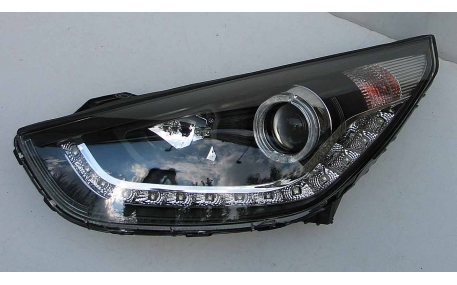 Фары передние HYUNDAI IX35