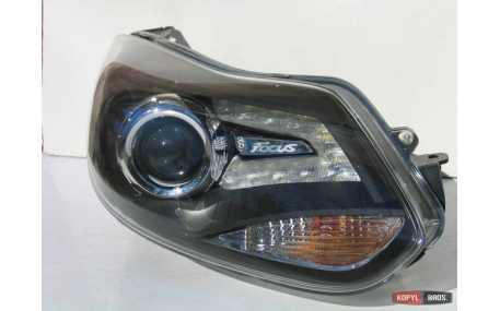 Фары передние Ford Focus MK3 2011-2014