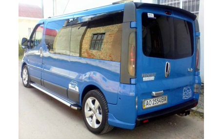 Накладка задняя Opel Vivaro
