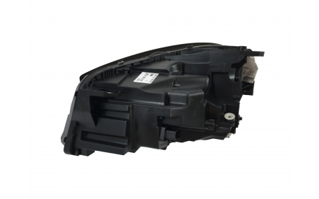 Фары передние Mercedes GLA-class X156