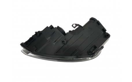 Фары передние Volkswagen Golf 6