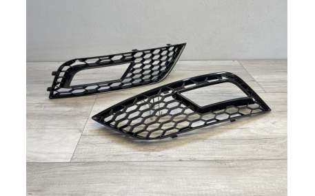 Решетки бампера AUDI A4 B8 2012-2015