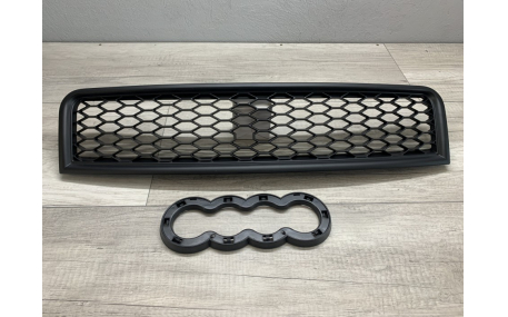 Решетка радиатора Audi A4 B6