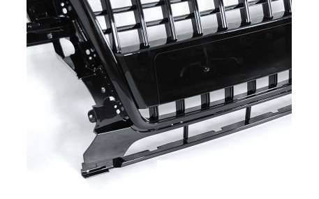 Решетка радиатора Audi Q5 2008-2012