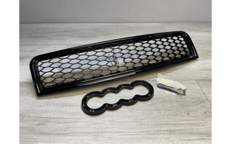 Решетка радиатора Audi A4 B6