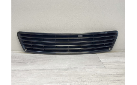 Решетка радиатора AUDI A6 C5 1997-2001