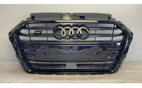 Решетка радиатора AUDI A3 8V 2016-2020