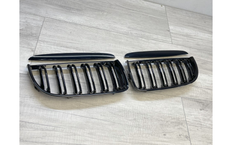 Решетка радиатора BMW 3 E90 2005-2008