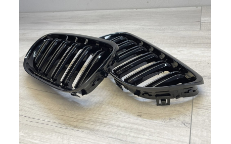 Решетка радиатора BMW 3 E90 2009-2012
