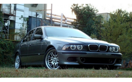 Решетка радиатора BMW 5 (E39)