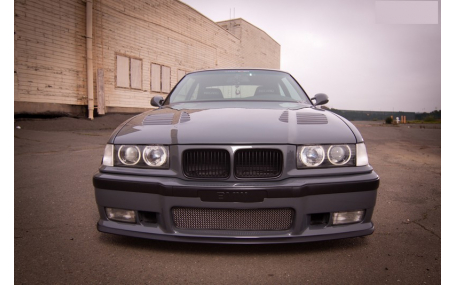 Решетка радиатора BMW E36